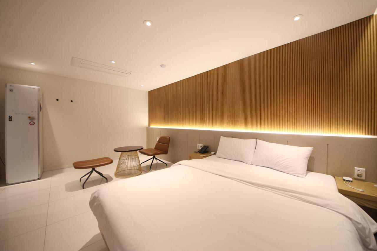 Biennale Hotel Gwangju Metropolitan City Exterior foto